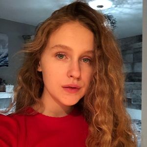 Meet your Posher, Juliette